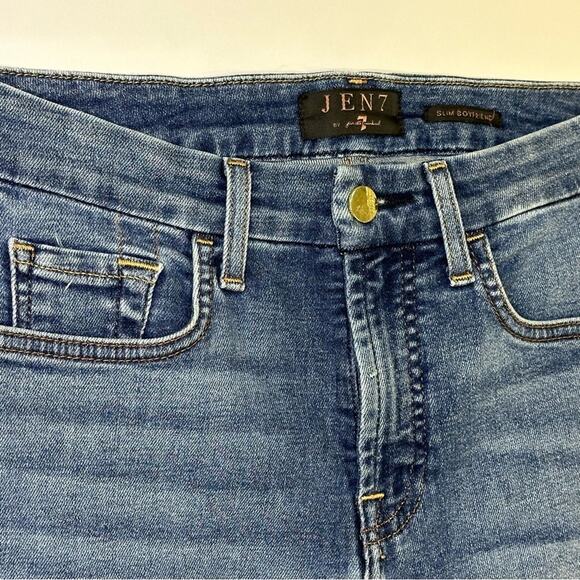 JEN7 by Seven for All Mankind Size 4 Slim Boyfriend Jeans Medium Blue Denim - Picture 2 of 7